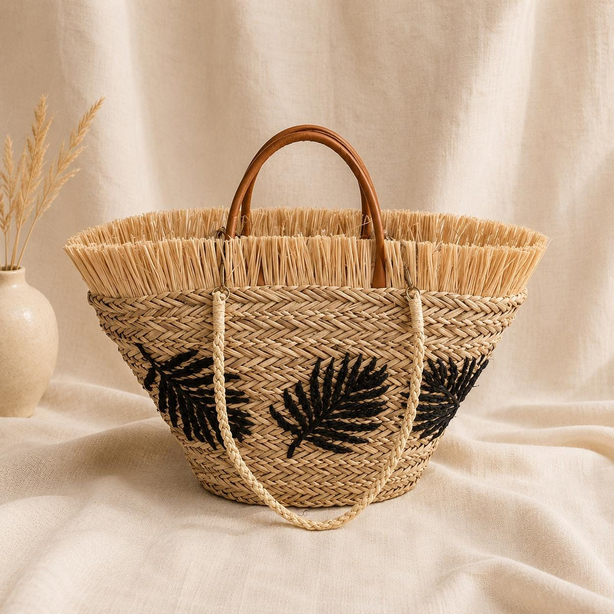 Large Straw Beach Tote Bag - Image 3