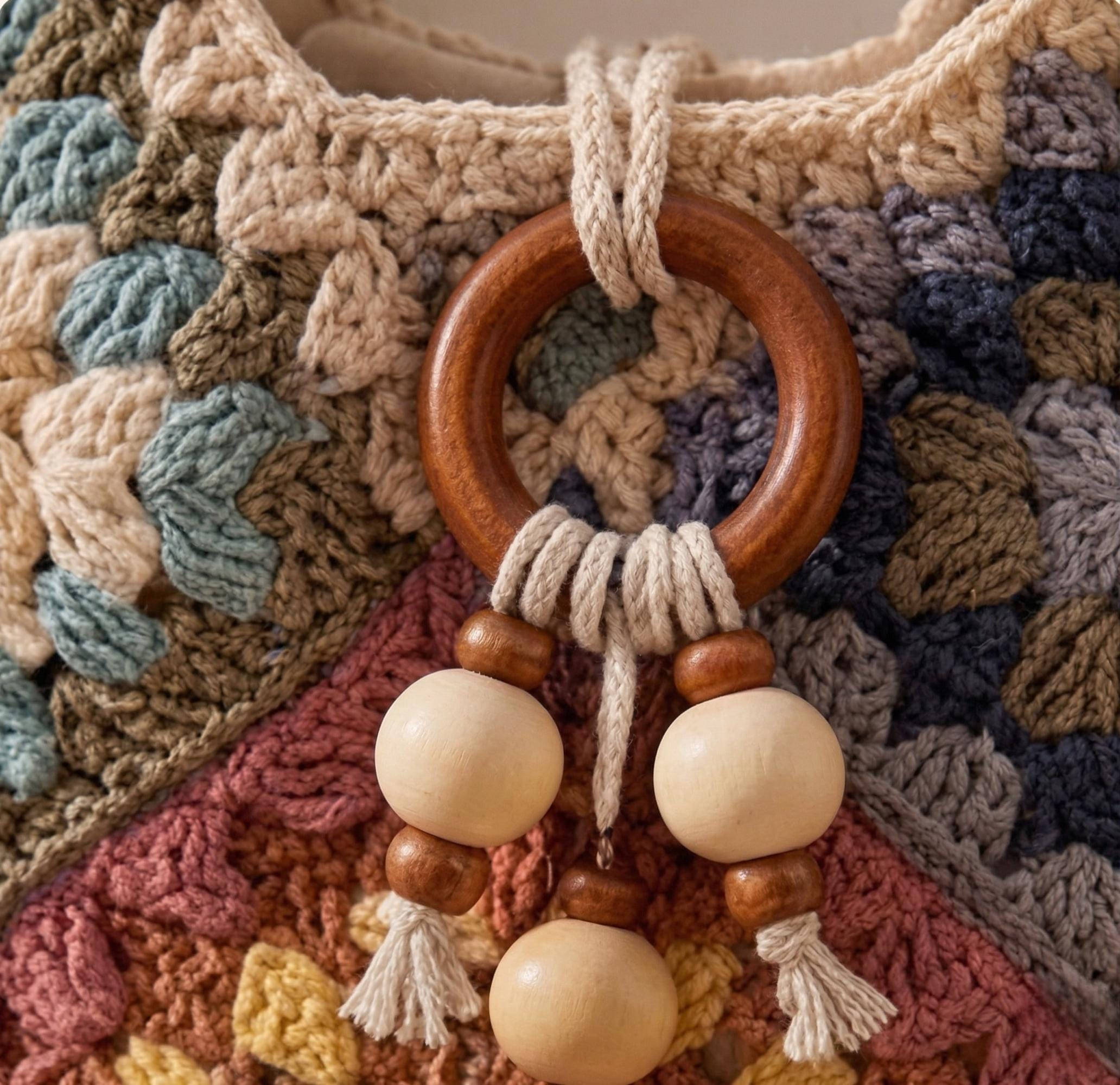 Colorful Granny Square Crochet Shoulder Bag - Image 4